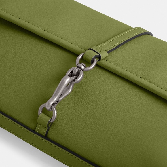 Coach Hamptons Bag Dark lime - Picture 8 of 14